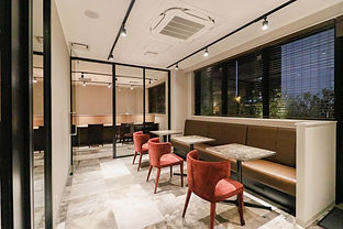 Lounge1_1_S.jpg
