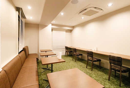 Lounge_1_S.jpg