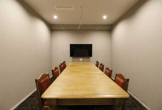 会議室（８名用）.JPG